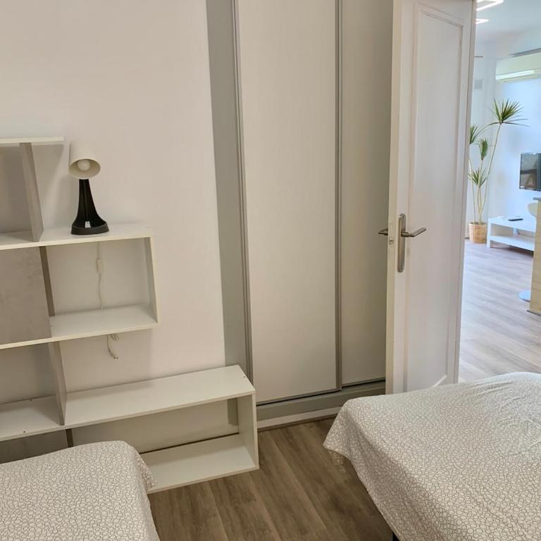 Beach getaway - 3 minutes to the beach - Two-Bedroom Apartment - 15