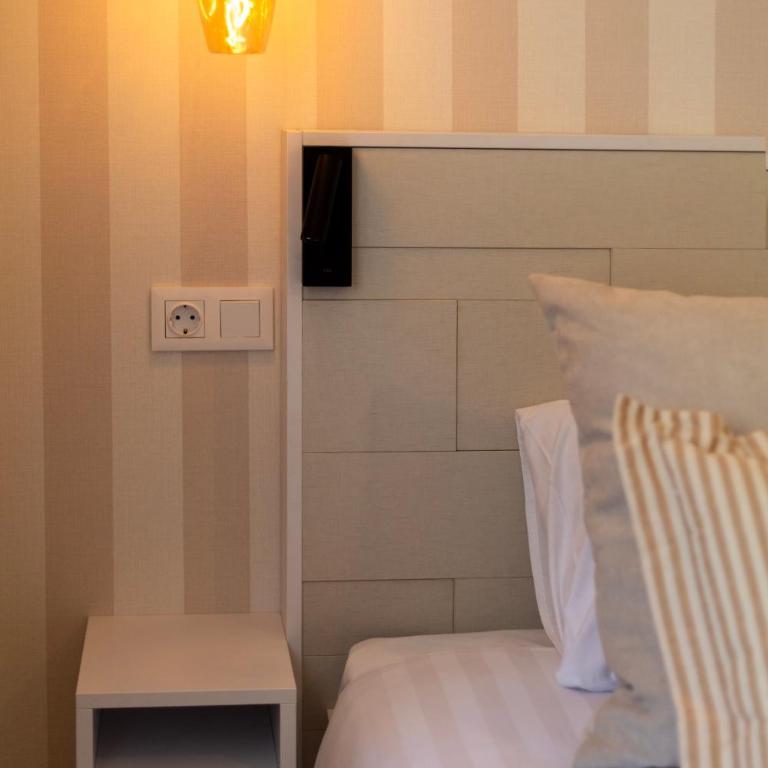 CC8 III by ZANIS - Two-Bedroom Apartment - 18