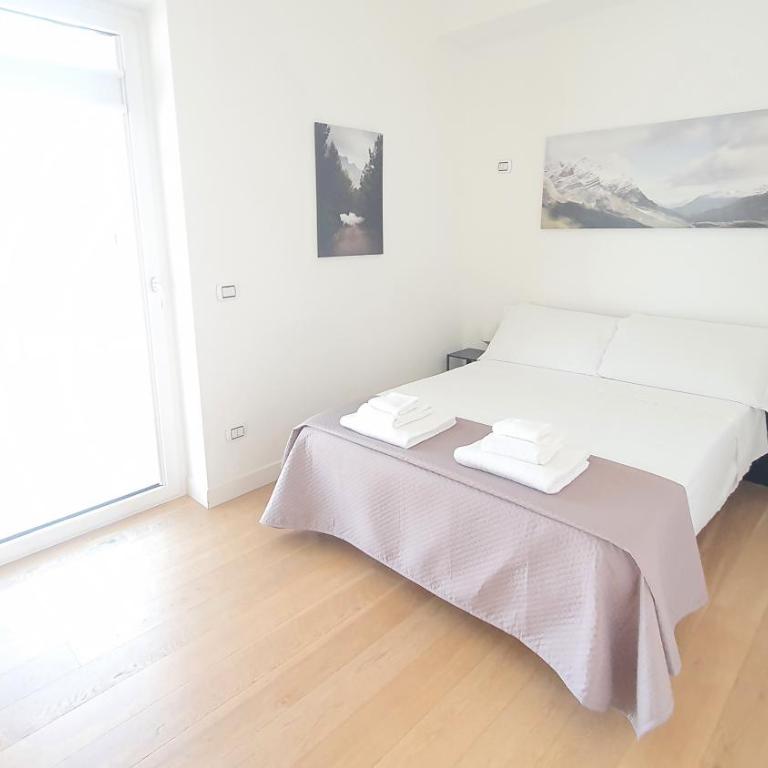 Majestic Seaview Apartment - Bari Centro - Appartamento con 3 Camere da Letto - 1