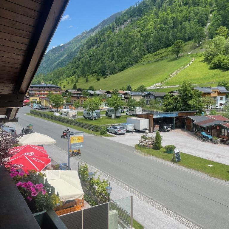 Haus Hubertus - Apartment mit 2 Schlafzimmern und Balkon - 9