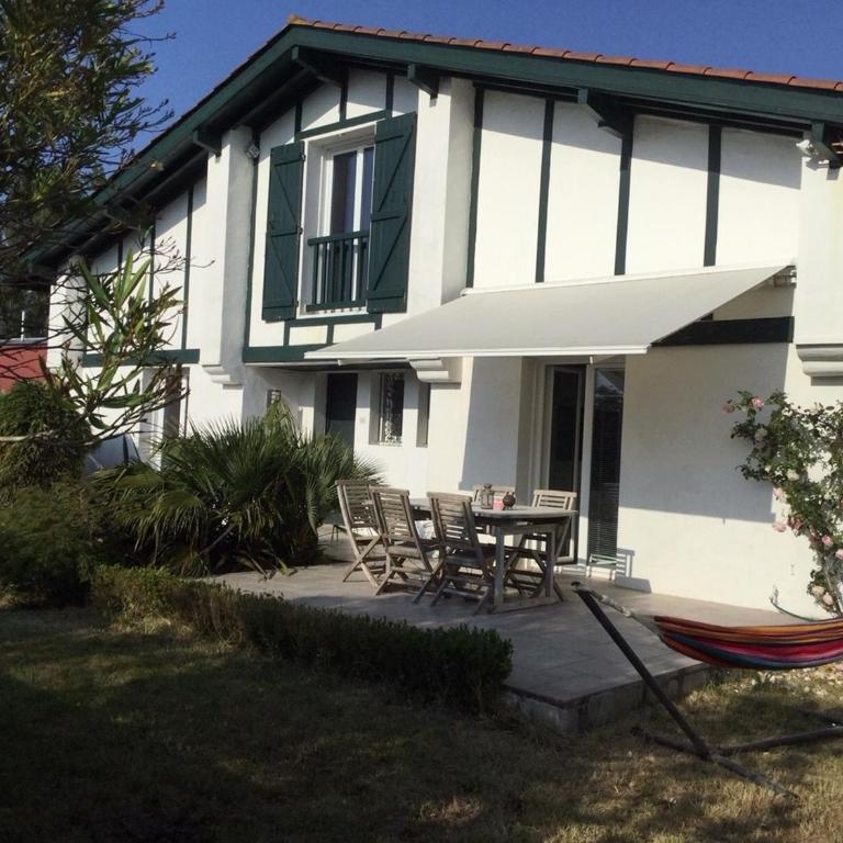 Belle villa avec piscine, proche plage et centre de Saint-Jean-de-Luz - FR-1-239-718 - Villa - 17