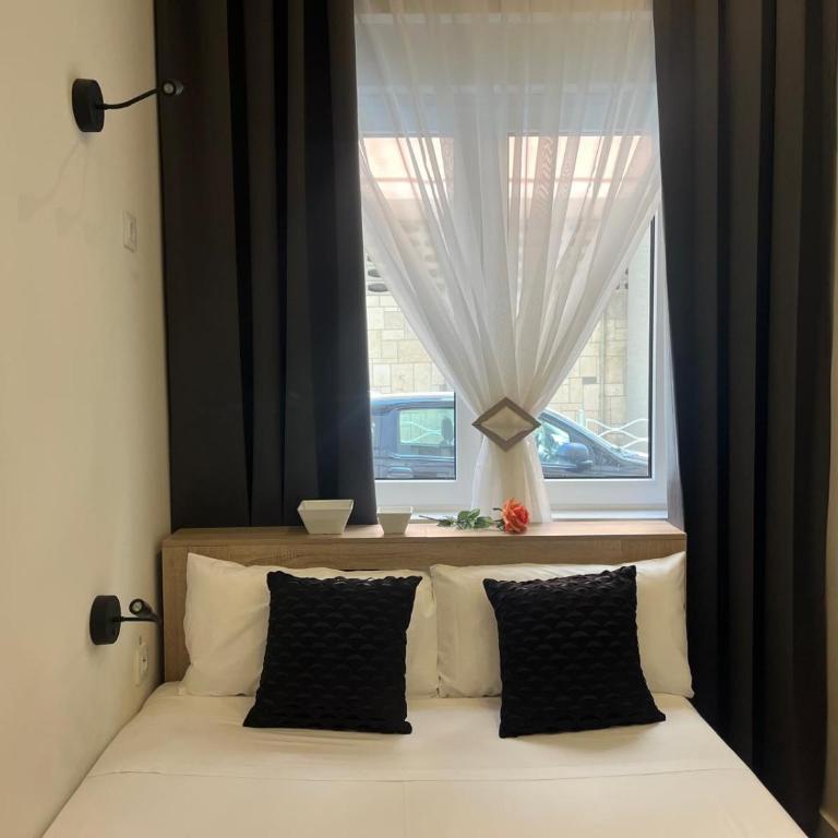La Cueva del General - Two-Bedroom Apartment - 13