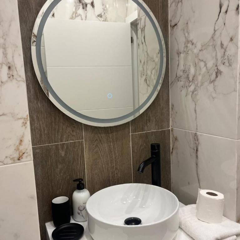 La Cueva del General - Two-Bedroom Apartment - 22