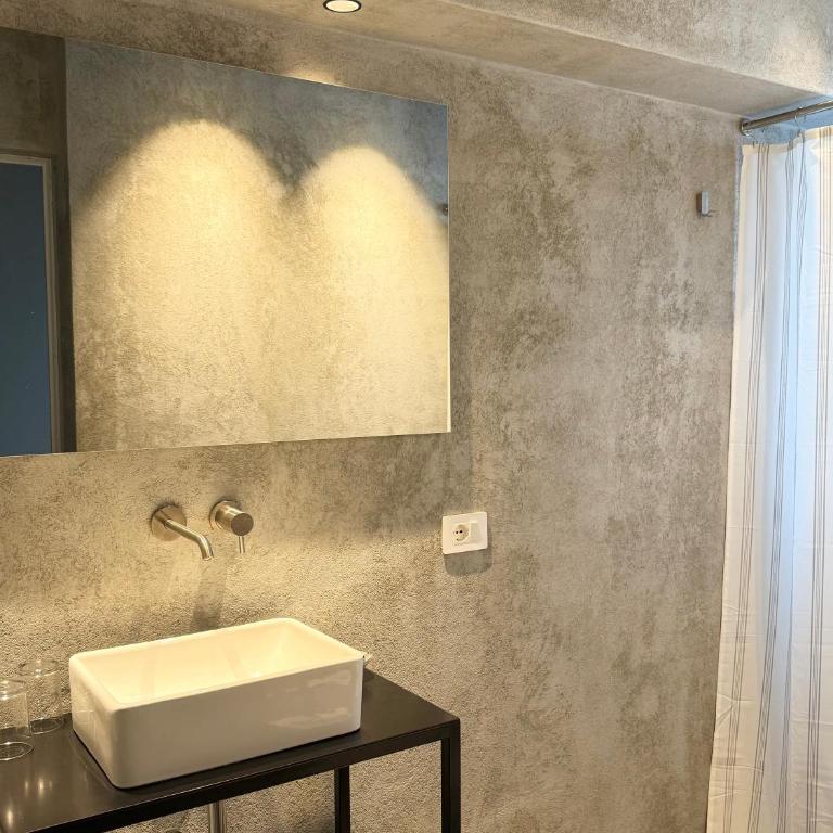 Four Rooms Catania - Deluxe Room - 8