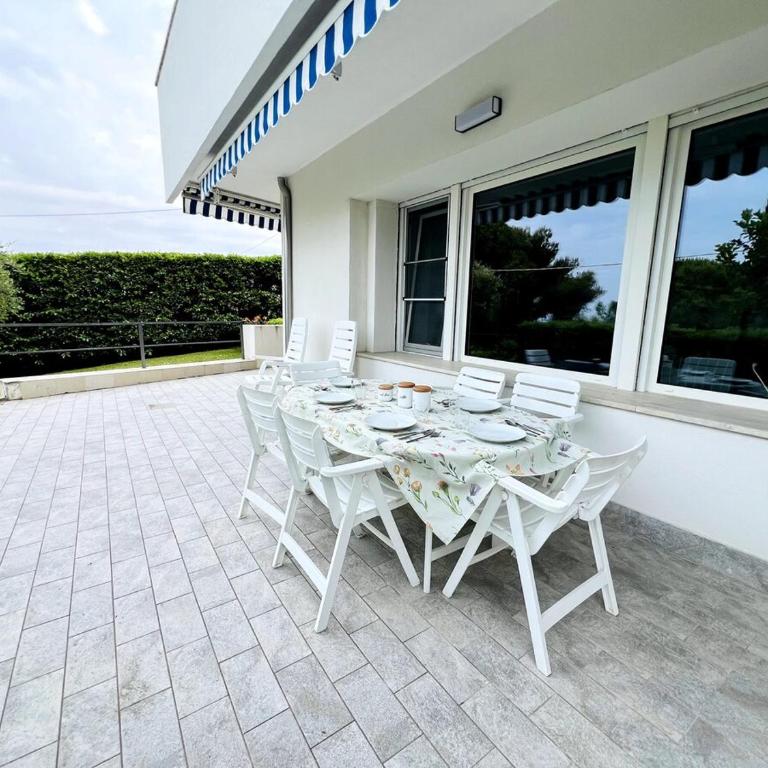 Suite dei Fiori - Luxury Open Space - Appartamento con 2 Camere da Letto - 3