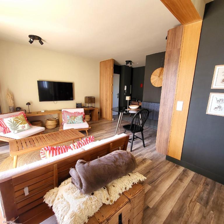 Appartement moderne rénové - Face mer - Terrasse - WiFi gratuit - FR-1-92-818 - Appartement (2 Adultes) - 3