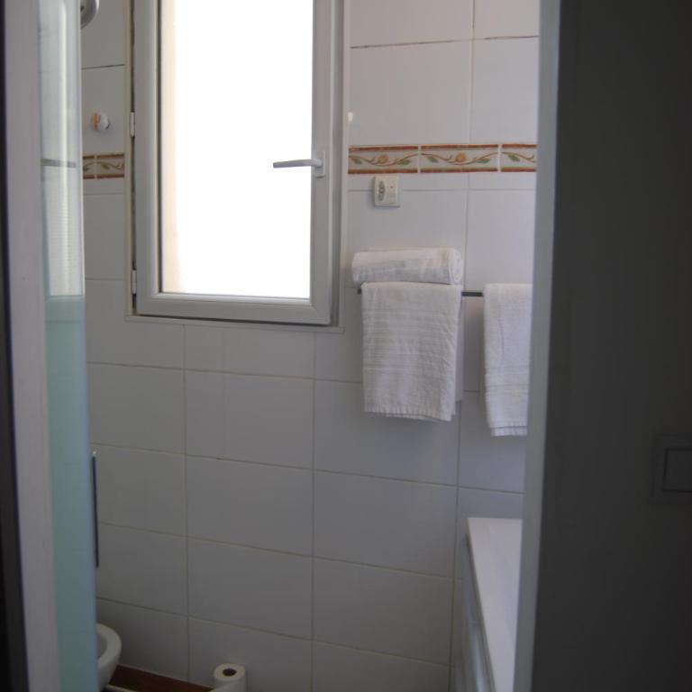 Hôtel Azur - Chambre Double ou Lits Jumeaux - 13