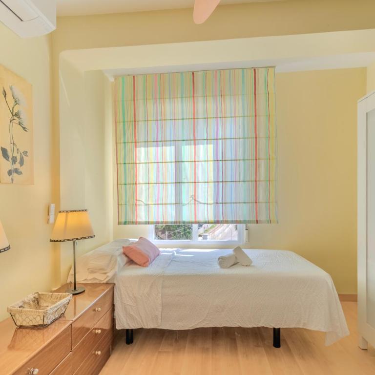 Amplio piso de 100m2 con 3 hab, wifi rápido, AC - Apartamento de 3 dormitorios - 14