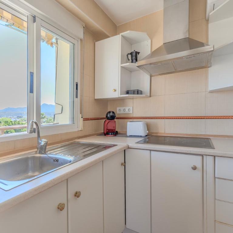 Amplio piso de 100m2 con 3 hab, wifi rápido, AC - Apartamento de 3 dormitorios - 3