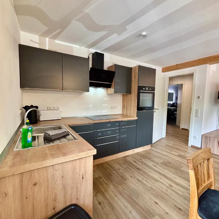Uii Apartments Oberaudorf - Apartment mit 2 Schlafzimmern und Bergblick - 11