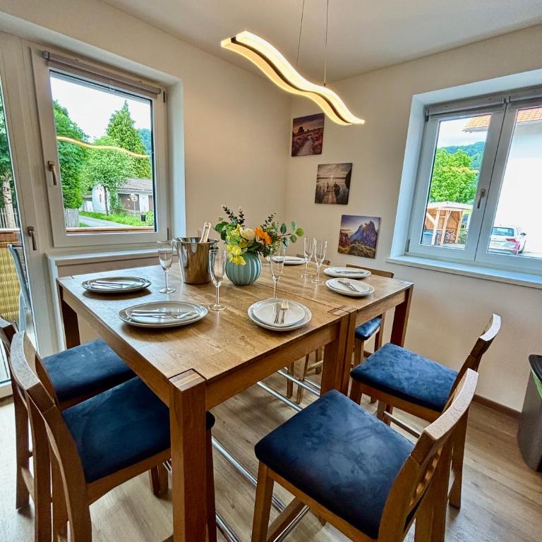 Uii Apartments Oberaudorf - Apartment mit 2 Schlafzimmern und Bergblick - 8