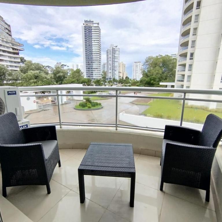 Ocean Drive - Two-Bedroom Apartment - 60