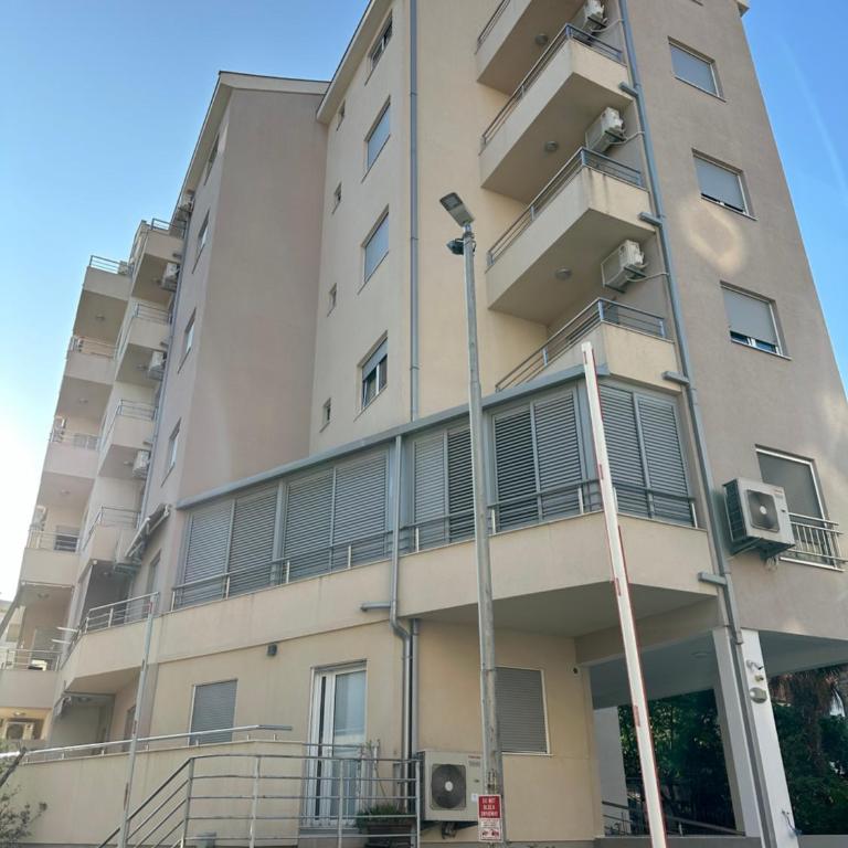 Apartmani Calma Free Parking - Apartman sa 2 Spavaće Sobe - 1