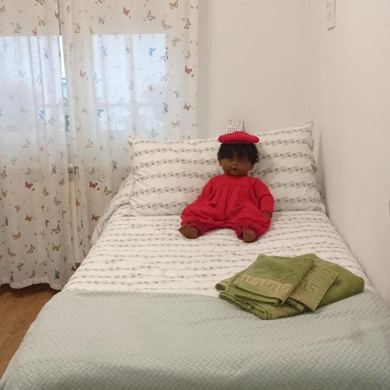 Gonzalo de Berceo 15 " CALIDAD-SOBRIO" AND " FREE PRIVATE PARKING " - Apartamento de 3 dormitorios - 27