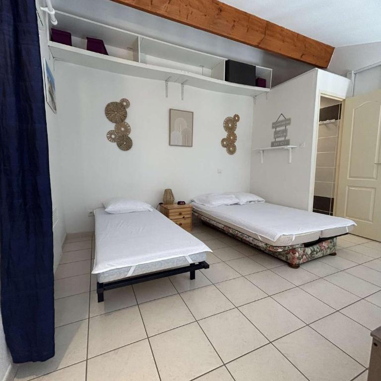 SP340-049 Maison 2 pièces mezzanine 5 couchages SAINT PIERRE LA MER - Two-Bedroom House - 12