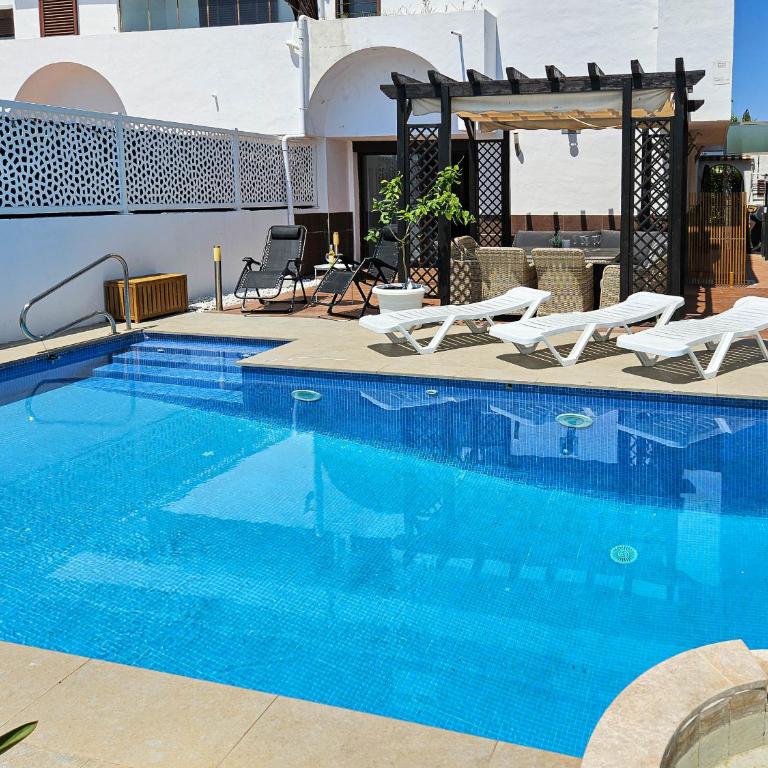 3 bedroom townhouse with private pool - Casa de 3 dormitorios - 1