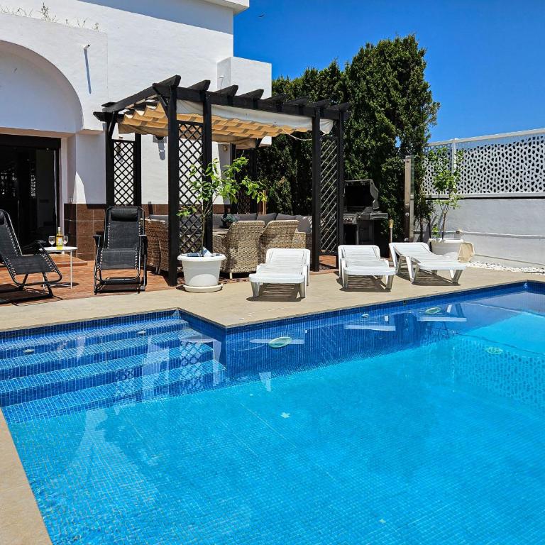 3 bedroom townhouse with private pool - Casa de 3 dormitorios - 44