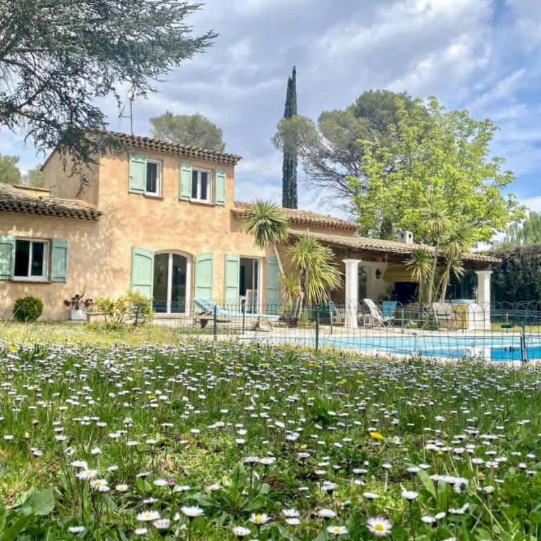 Calme Absolu & Grand Jardin entre Mougins et Cannes - Villa - 1