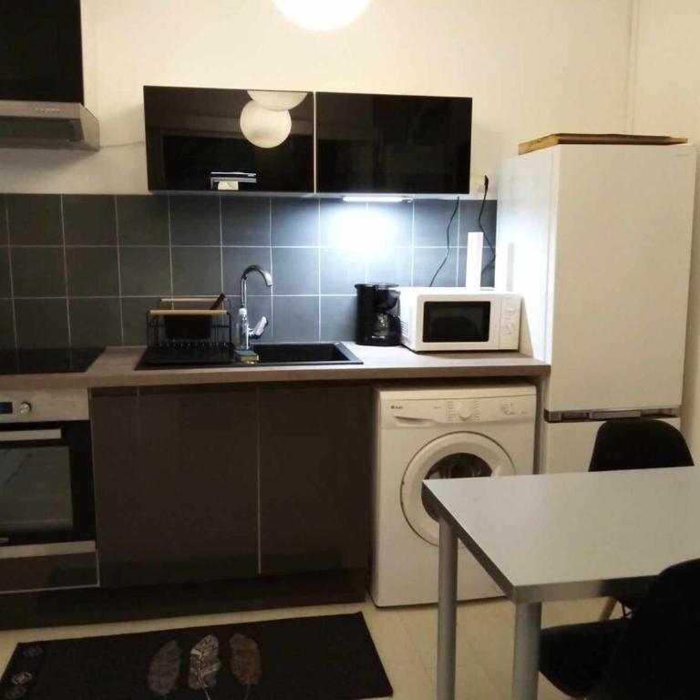 Lapacca Apartment for 3 people, individual garage, close to train station - Appartamento con 2 Camere da Letto - 11
