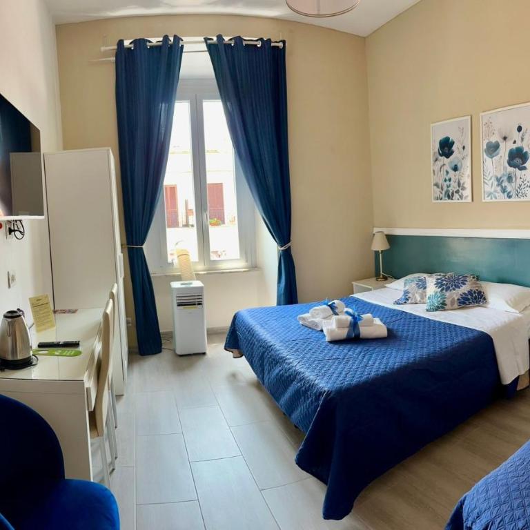 Girasole Guesthouse - Camera Tripla con Bagno Privato - 3