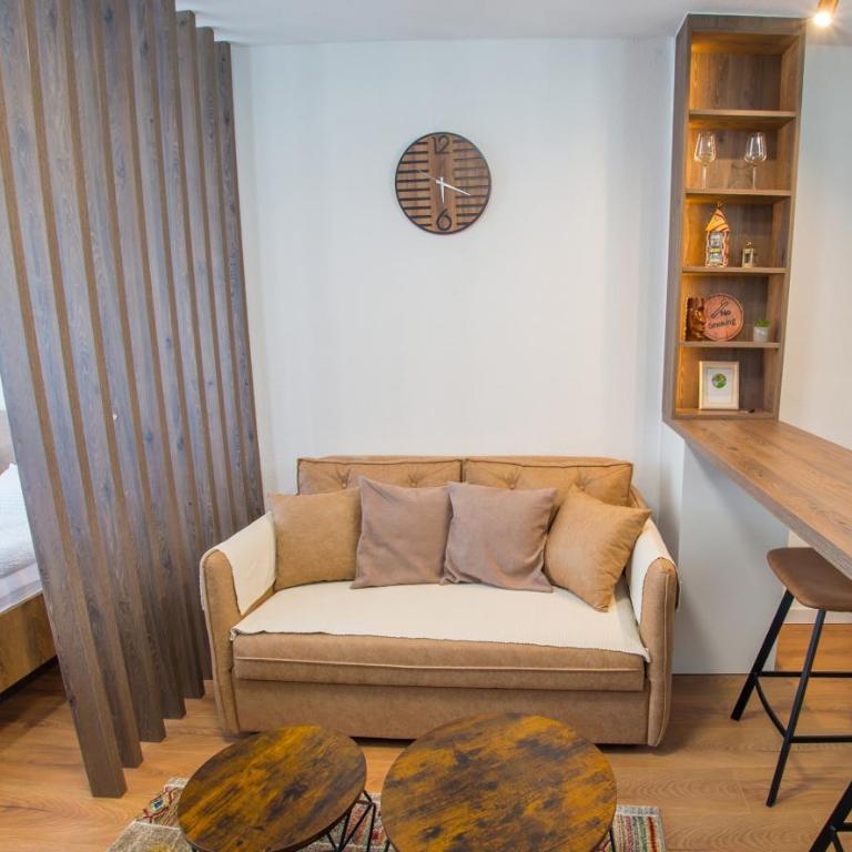 Apartments Middle Street - Studio Apartment - 17