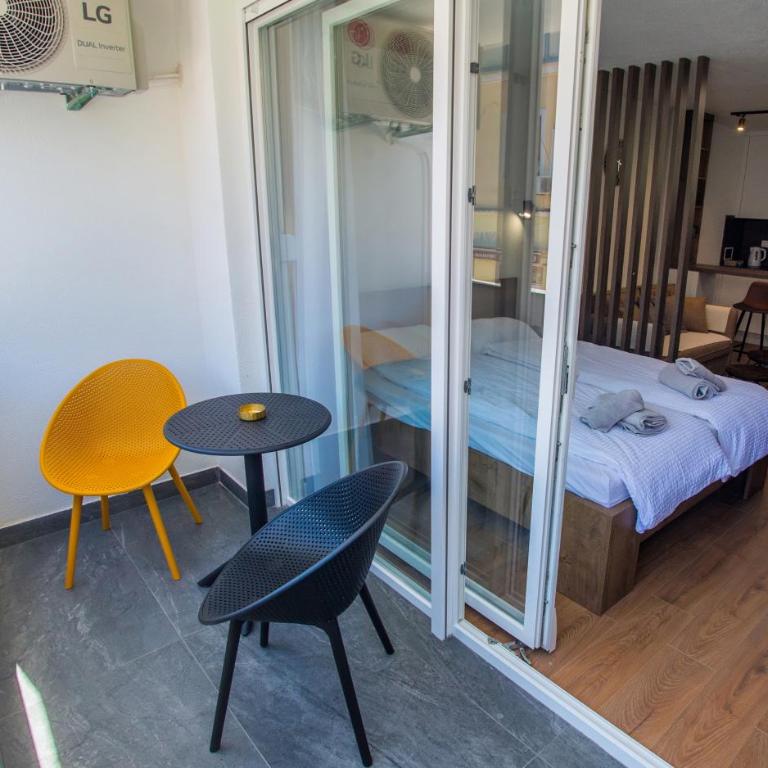 Apartments Middle Street - Studio Apartment - 19