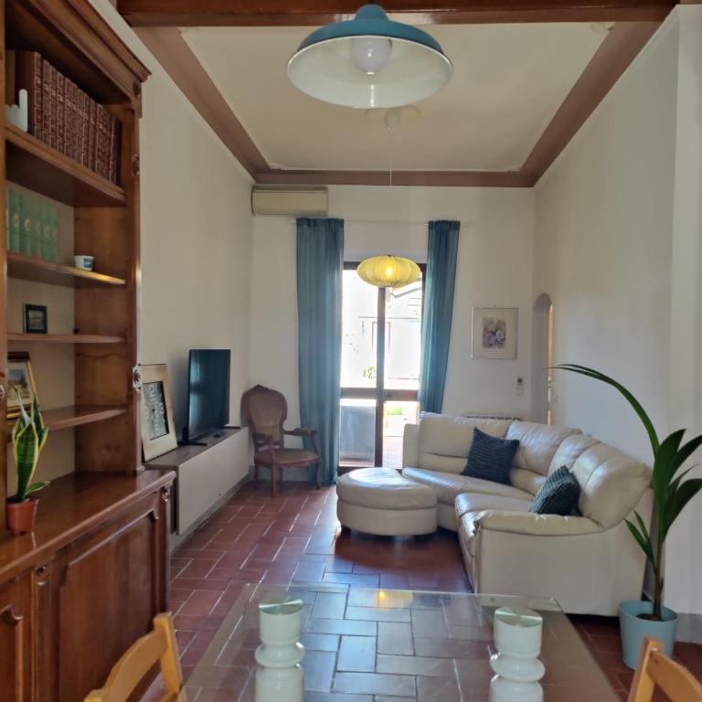 Casa Azzurra, Giardino, Centrale e Vicina al Mare - Casa con 3 Camere da Letto - 13