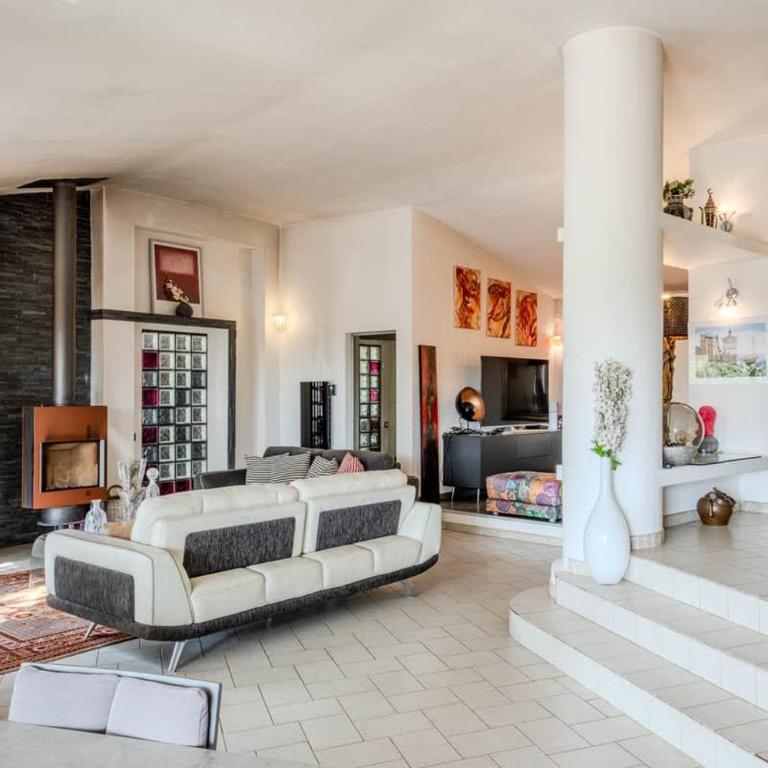 Villa de Luxe | Jardin & Piscine à Débordement - Maison de Vacances - 21