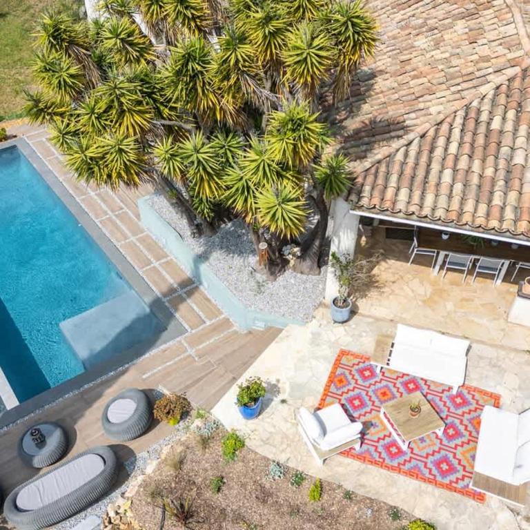 Villa de Luxe | Jardin & Piscine à Débordement - Maison de Vacances - 27