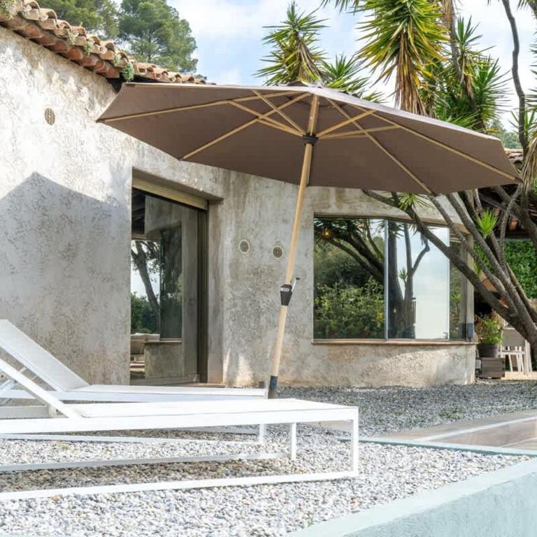 Villa de Luxe | Jardin & Piscine à Débordement - Maison de Vacances - 32