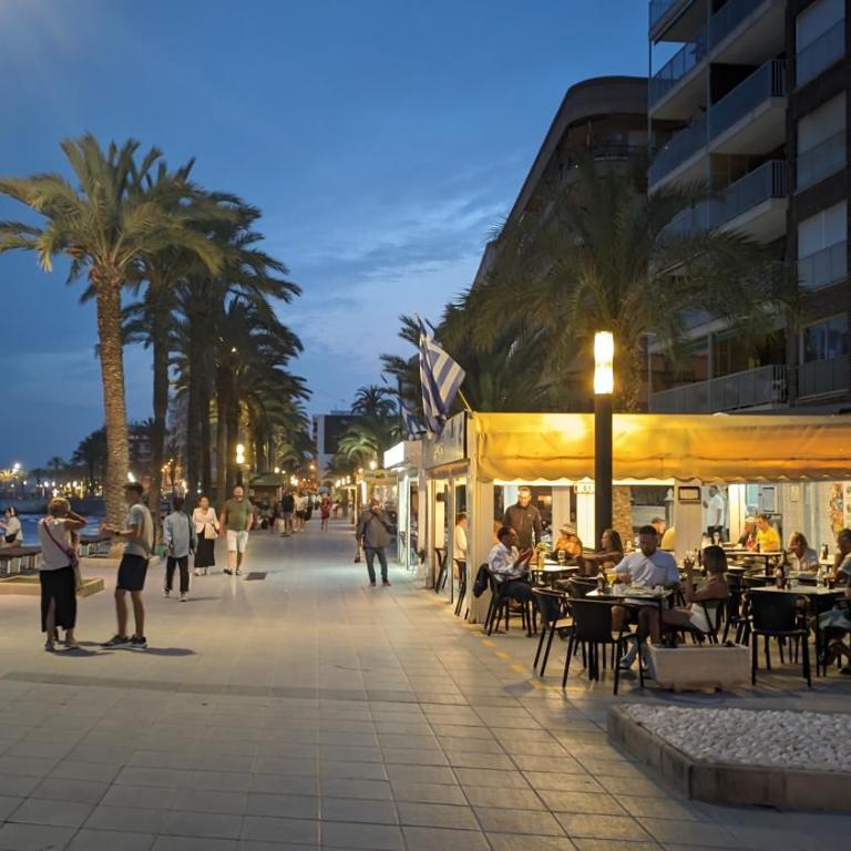 Top Floor Apartment with Terrace Near the Beach - Two-Bedroom Apartment - 40