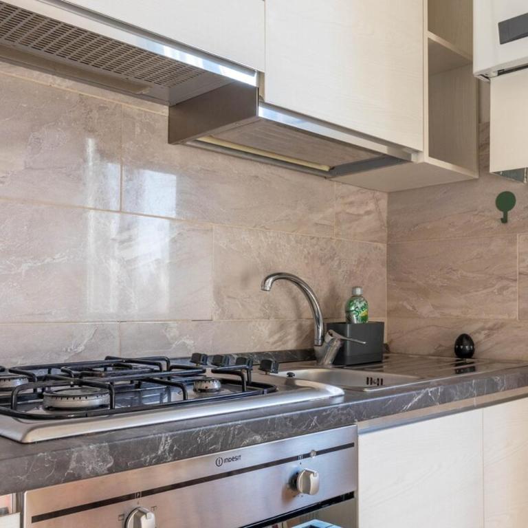 Unicredit and Bosco Verticale - Little House - Appartamento con 1 Camera da Letto - 10