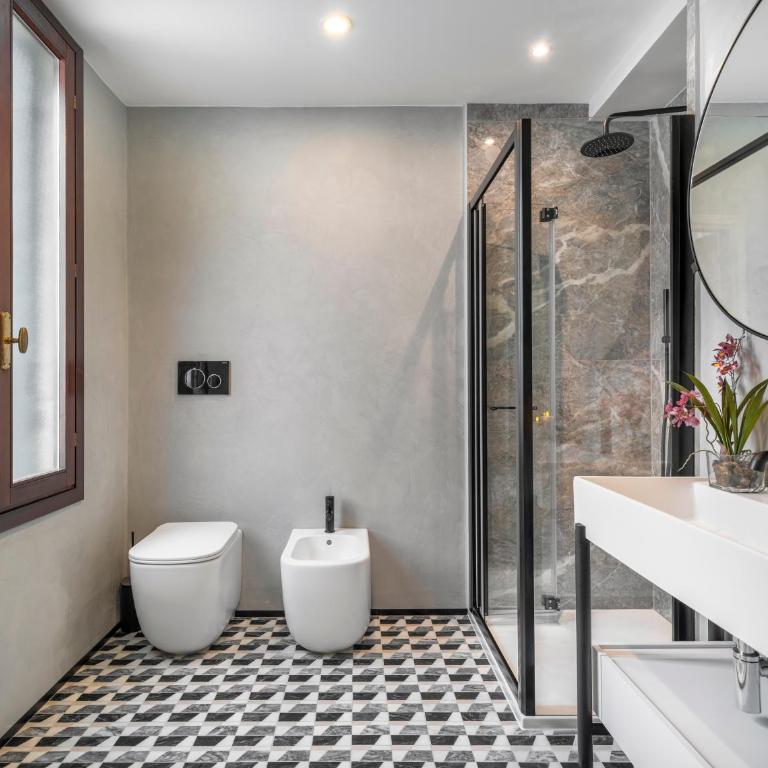San Barnaba Palace R&R - Two-Bedroom Standard Apartment with Terrace - 11