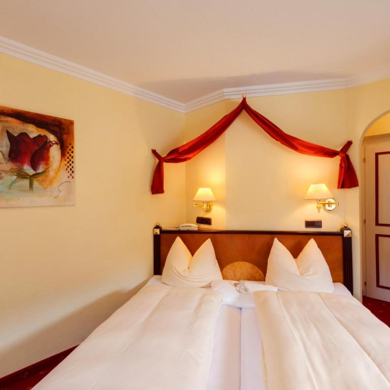 Hotel Kristall - Adults Only - Standard Doppelzimmer mit Bergblick - 3