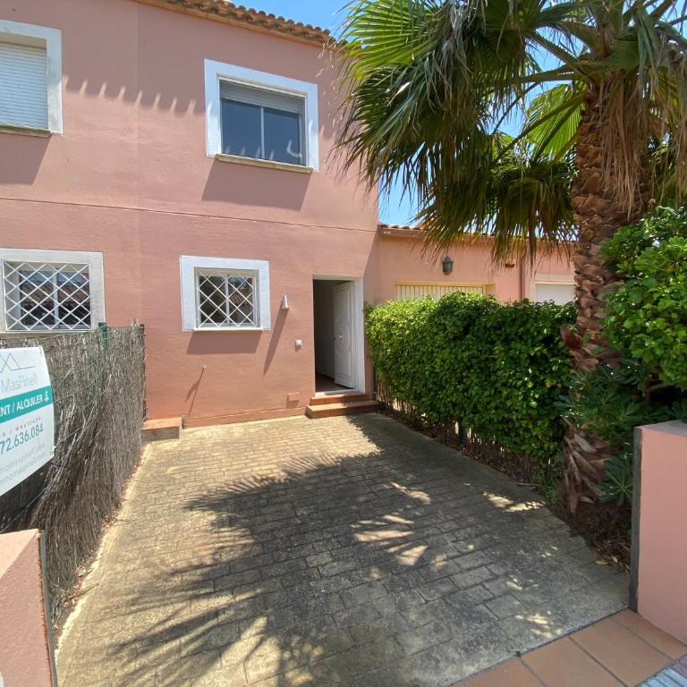 Daró 3DB115 Mas Pinell - Three-Bedroom House - 13