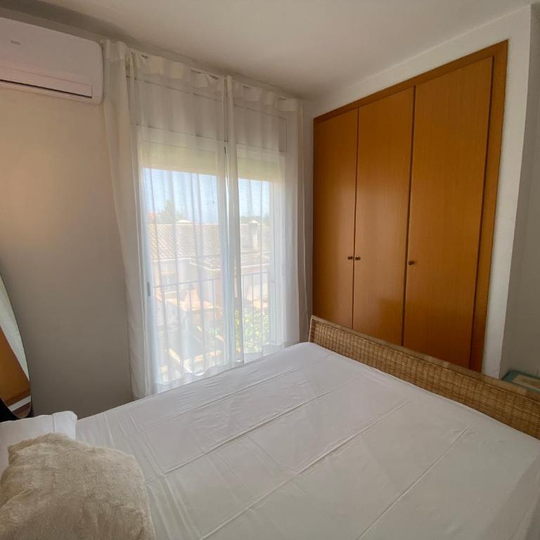 Daró 3DB115 Mas Pinell - Three-Bedroom House - 21