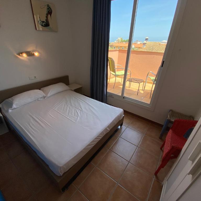 Daró 3DB115 Mas Pinell - Three-Bedroom House - 28