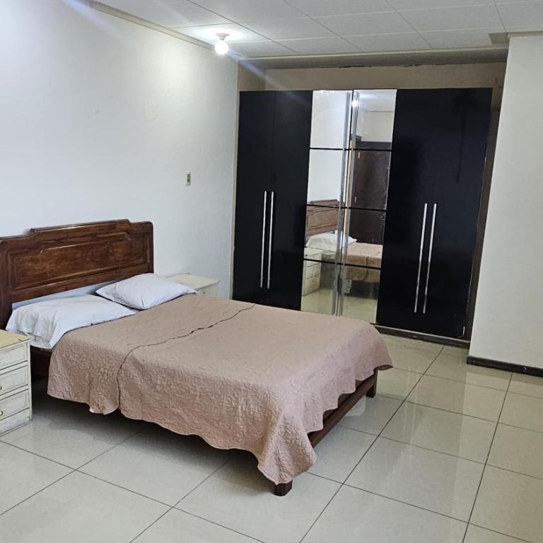 Condominio 25 - Double Room with Private Bathroom - 8