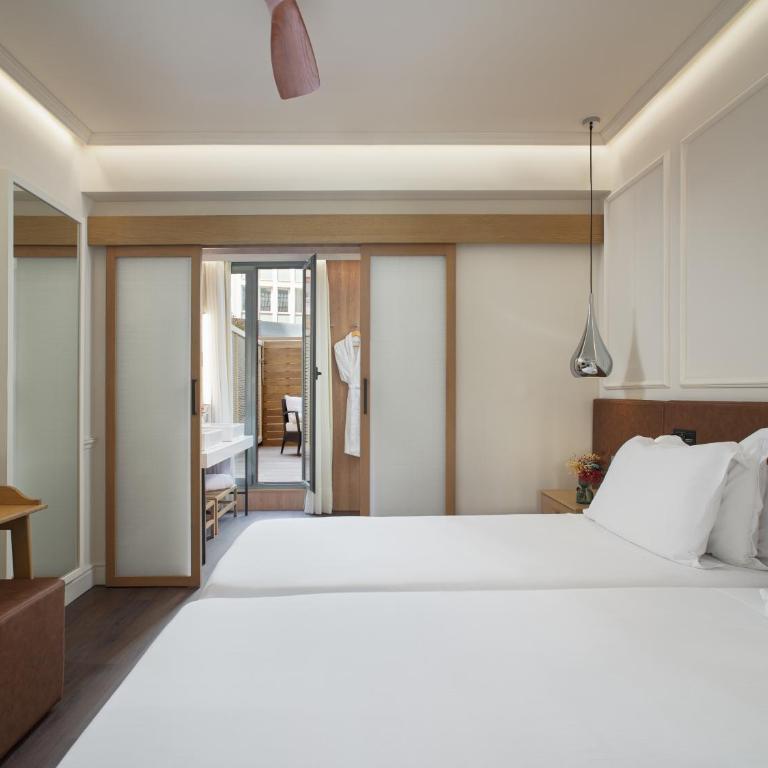 H10 Universitat - Classic Terrace - 2