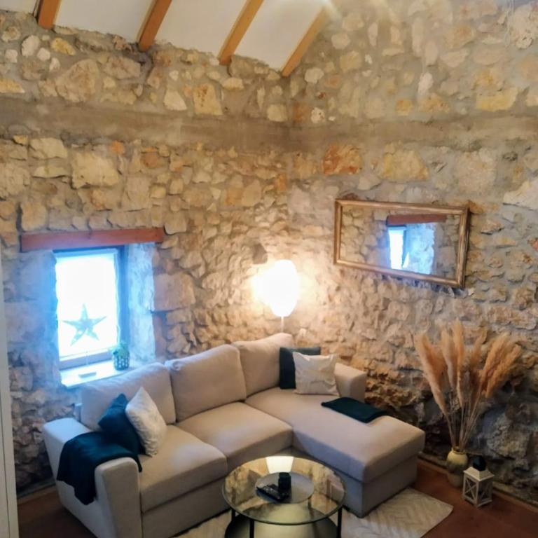 Kamena kuća Goranci - One-Bedroom House - 19