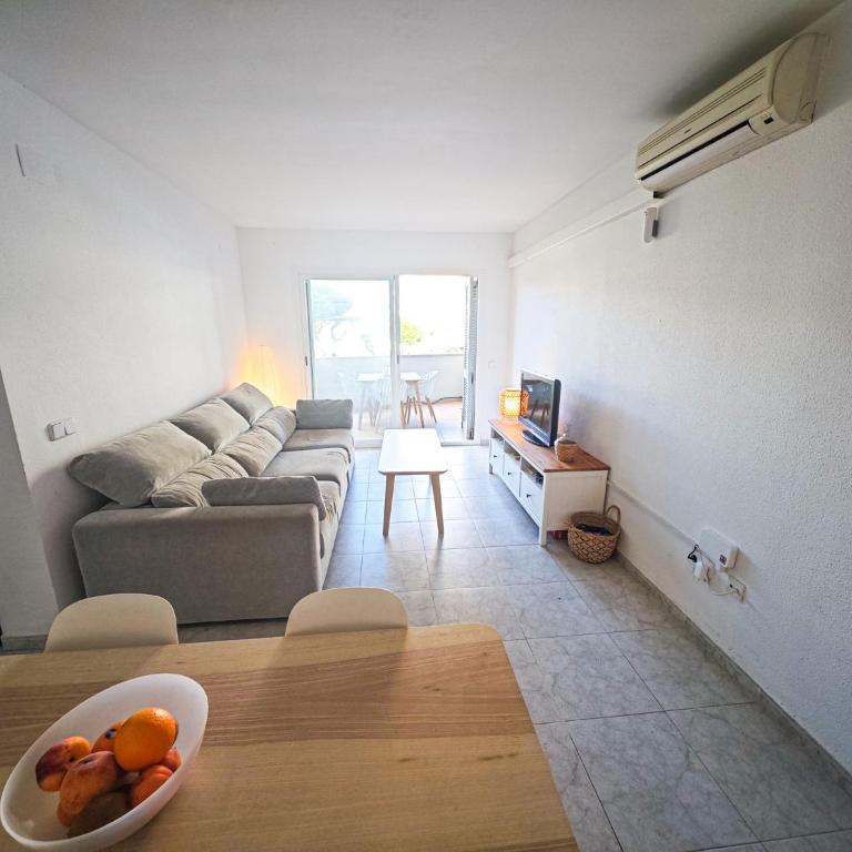 LITORAL COSTA DORADA - MILLET Bjs 5 - Apartamento con vistas a la piscina - 9