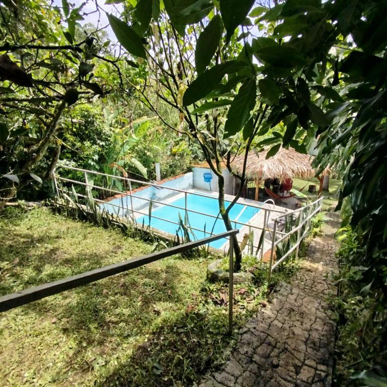 Chalet en Combia - Casa de 2 dormitorios - 16