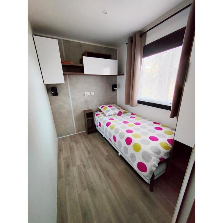 Mobil-home Clim, TV, LV Camping LES OYATS 4 étoiles - MH-A017 - Mobilheim - 10