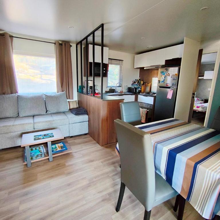 Mobil-home Clim, TV, LV Camping LES OYATS 4 étoiles - MH-A017 - Mobilheim - 6