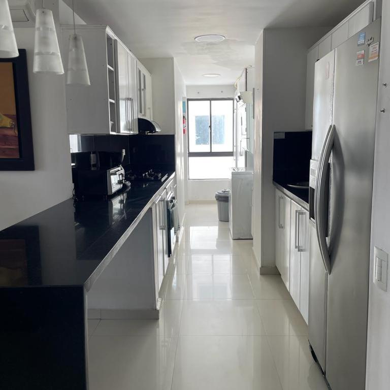 Apartamento con Vista al Mar Torremarina Premium - Apartamento de 3 dormitorios con vistas al mar - 6