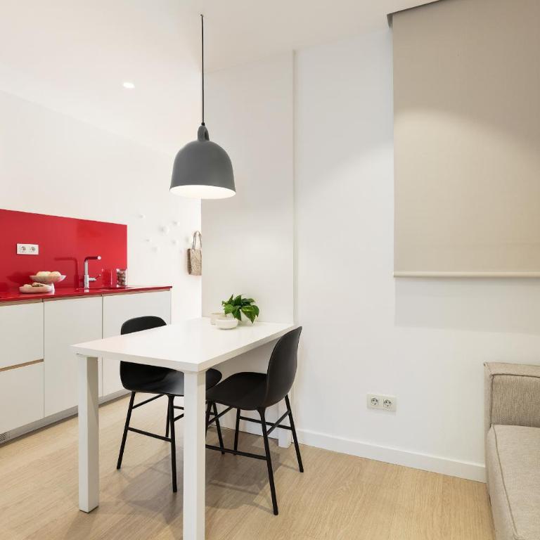 Ola Living Santa Anna - Penthouse Apartment - 6