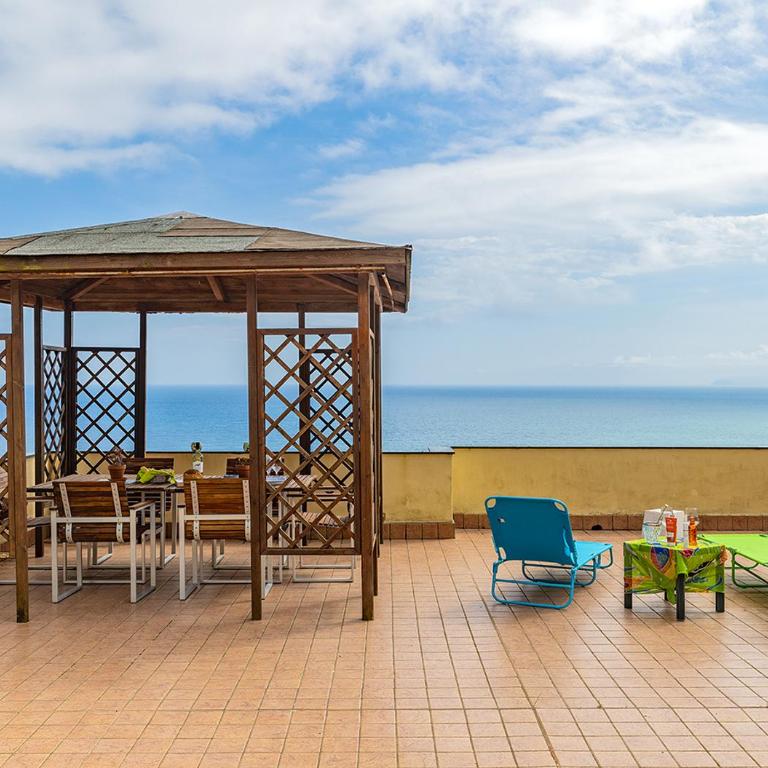 La Casa nel Blu - Vista mare, Parcheggio Privato, Deposito Bike - Appartamento Superior con 3 Camere da Letto - 49