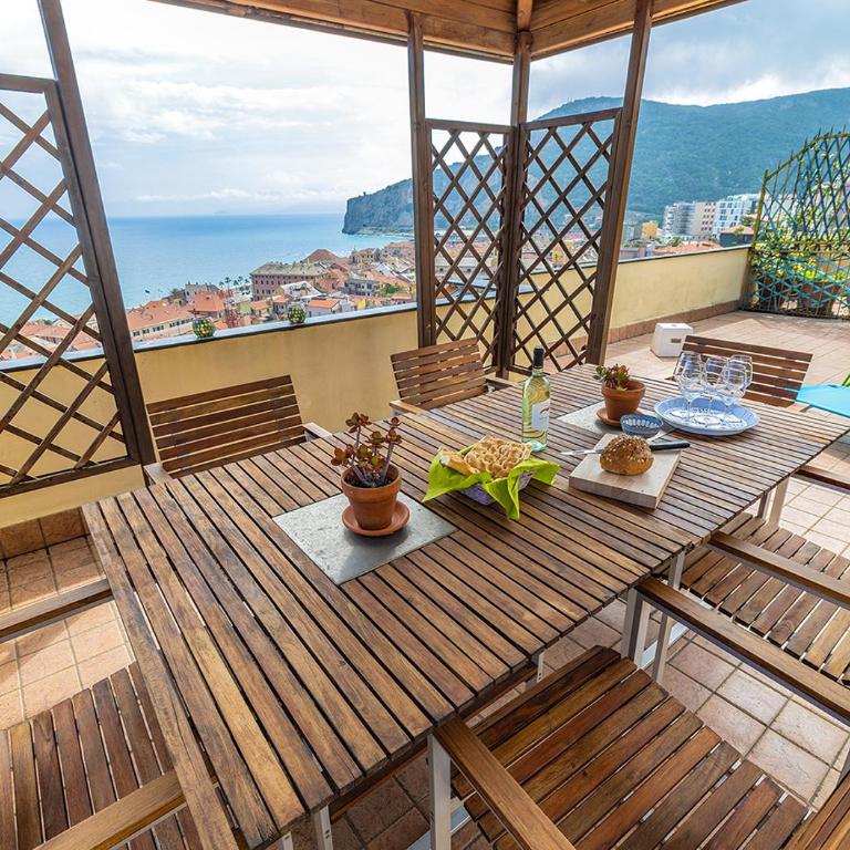 La Casa nel Blu - Vista mare, Parcheggio Privato, Deposito Bike - Appartamento Superior con 3 Camere da Letto - 5