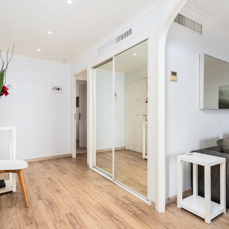 Frontière avec Monaco - Balcon avec vue mer - Parking - DO - Appartement - 20
