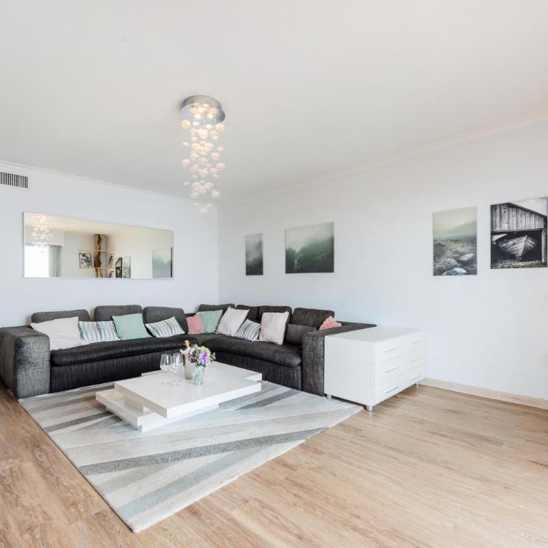Frontière avec Monaco - Balcon avec vue mer - Parking - DO - Appartement - 6